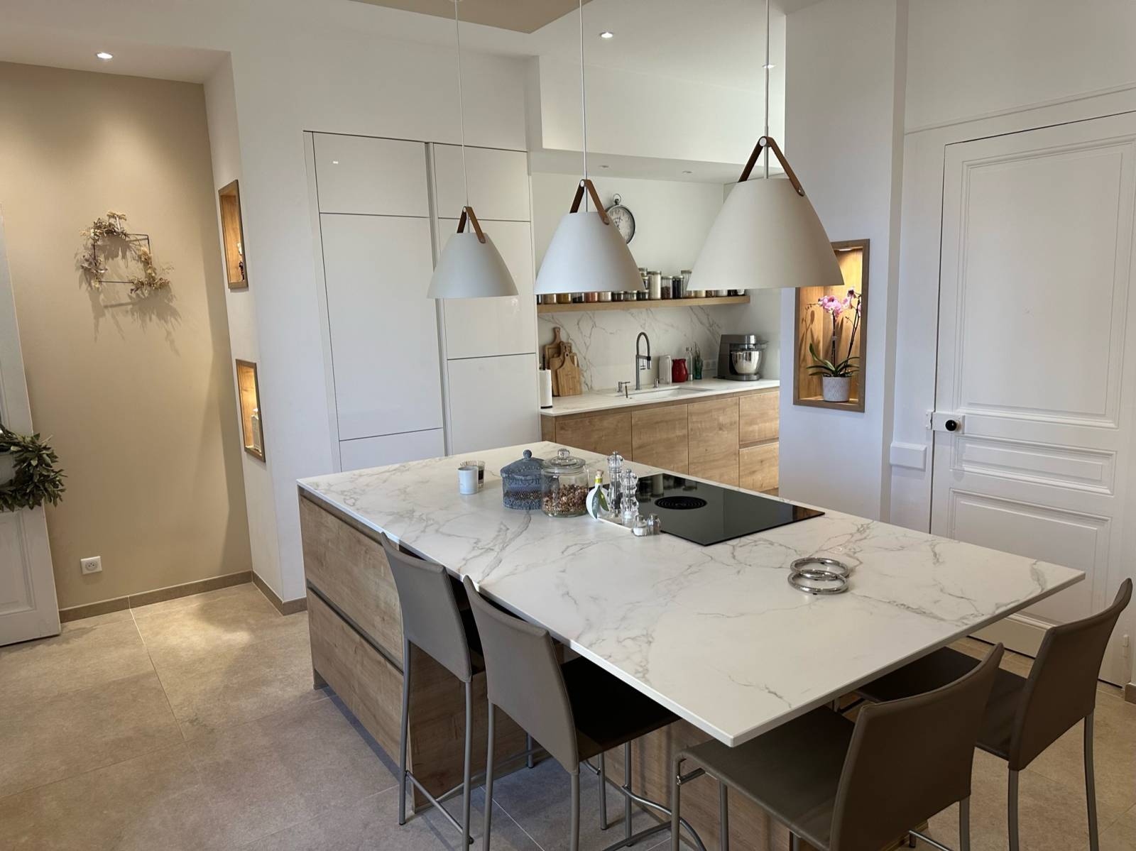 cuisiniste ilot central lyon