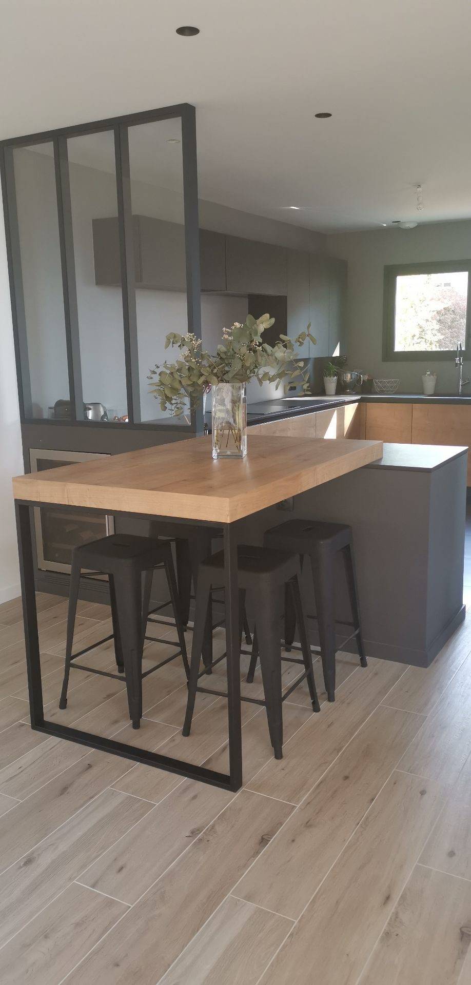 cuisine noire et bois lyon