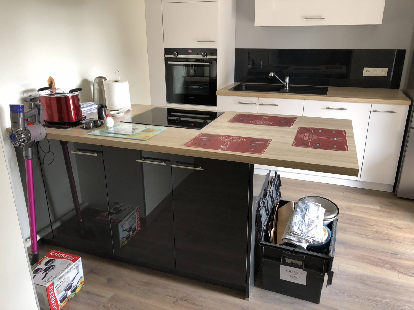 cuisiniste pour cuisine bois et blanche à lyon