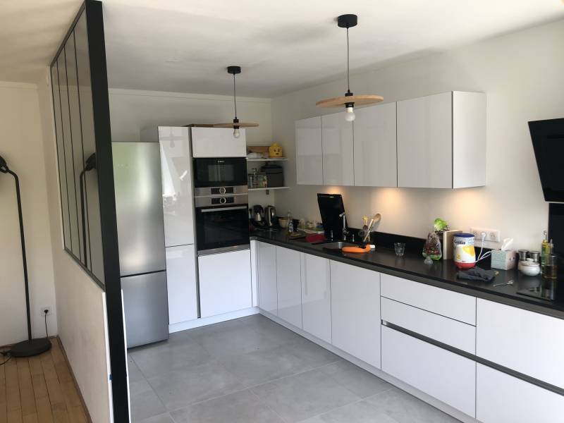 cuisine blanc laquée sans poignee lyon