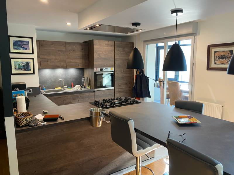 cuisine en bois près de anse