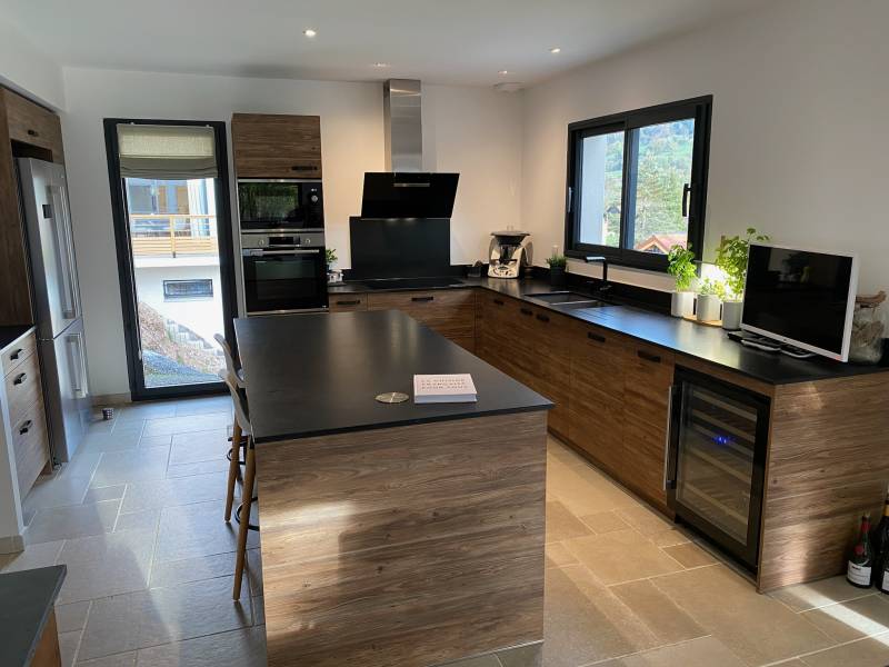 cave à vin sous plan de travail