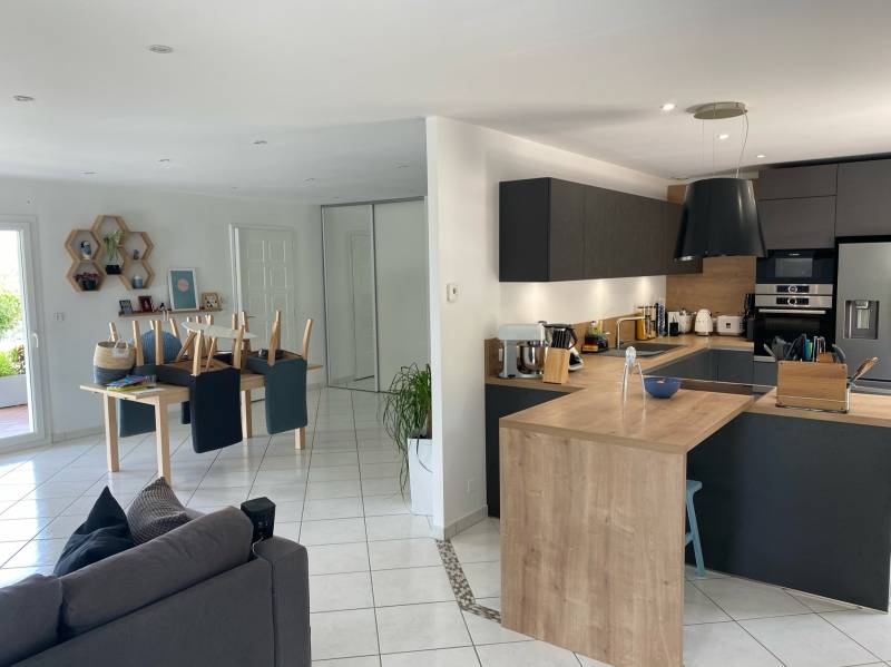 installation de cuisine à brignais