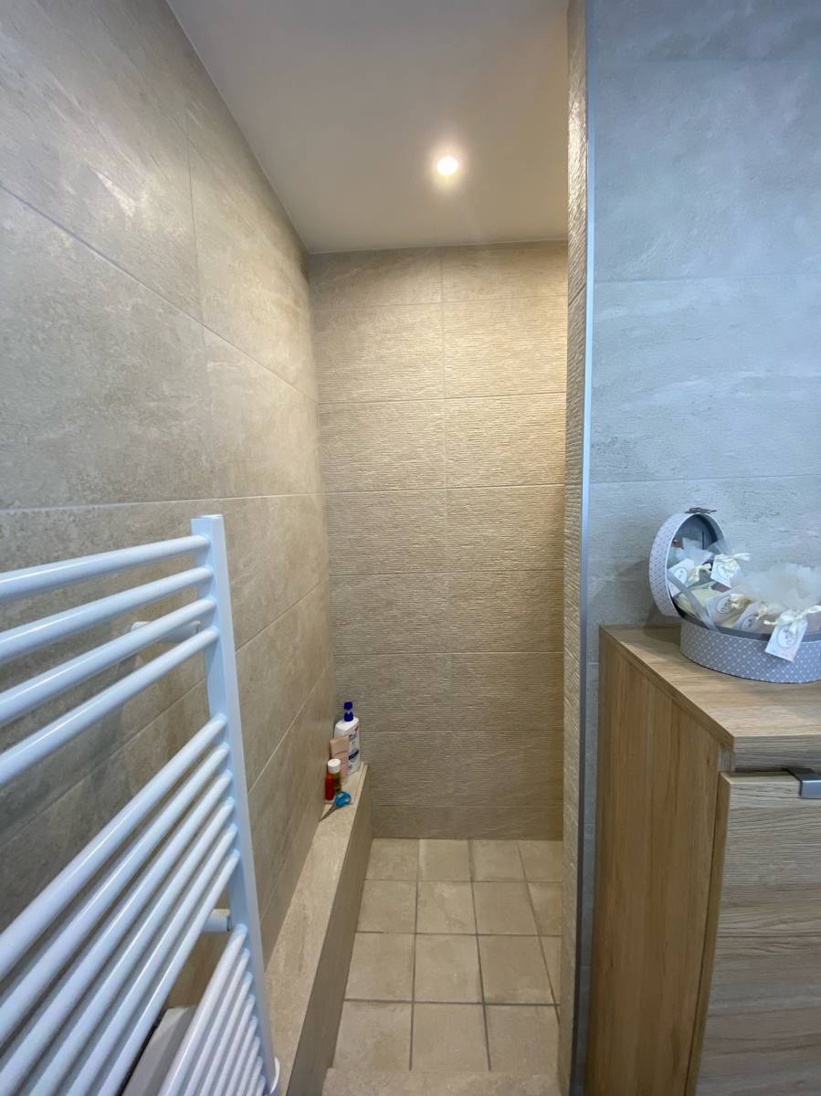 pose de douche à l'italienne à lyon