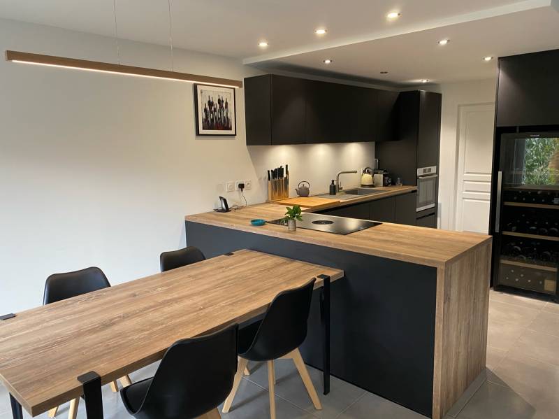 cuisine noir fenix bron