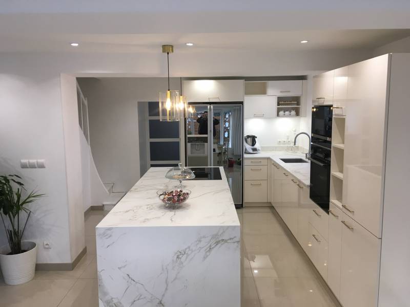 cuisiniste meuble facade blanche