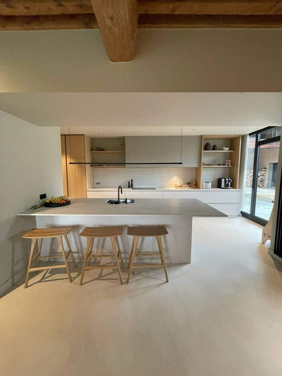 cuisine blanche laque a l'arbresle