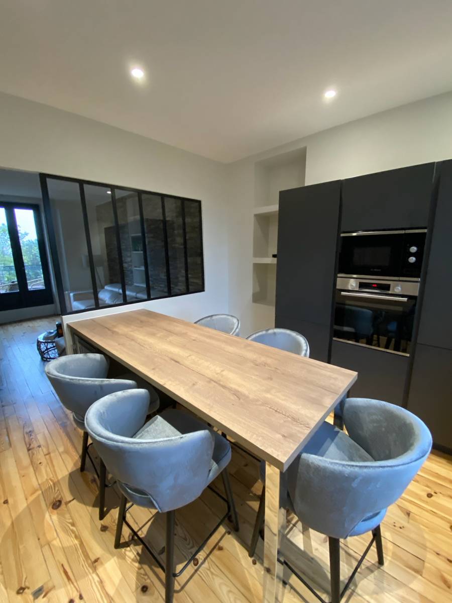 Les cuisines industrielles avec verrière à Saint-Priest