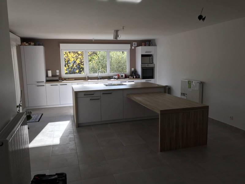 cuisiniste moderne bois saint priest