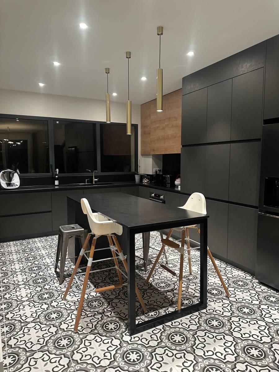 installation de cuisine design à lyon