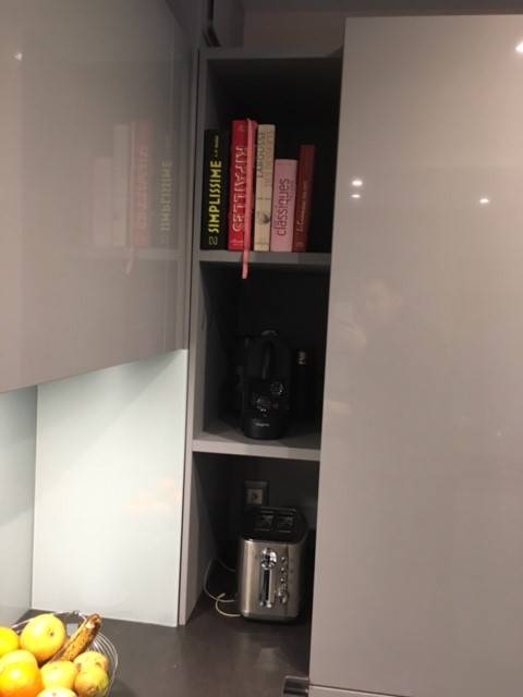 armoire a balis dans cuisine craponne