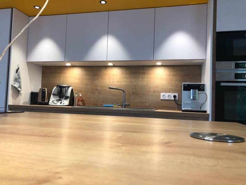 meubles hauts cuisine sans poignées lyon