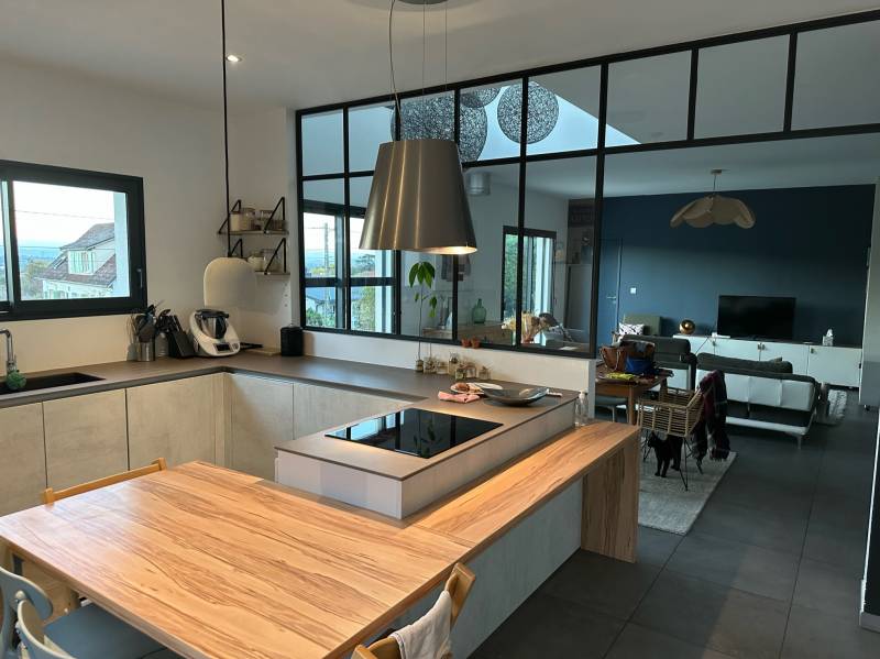 Les cuisines industrielles avec verrière à Saint-Priest