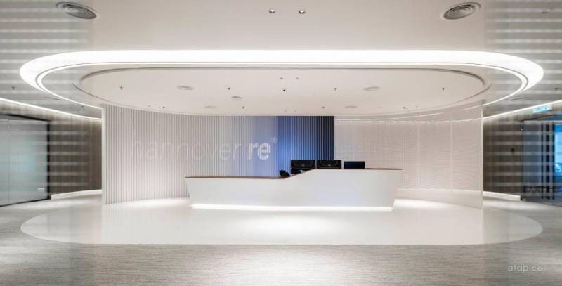 cuisiniste ave cplan de travail silestone