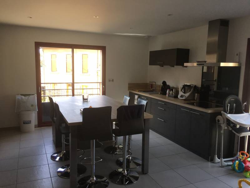 Cuisiniste saint Priest 