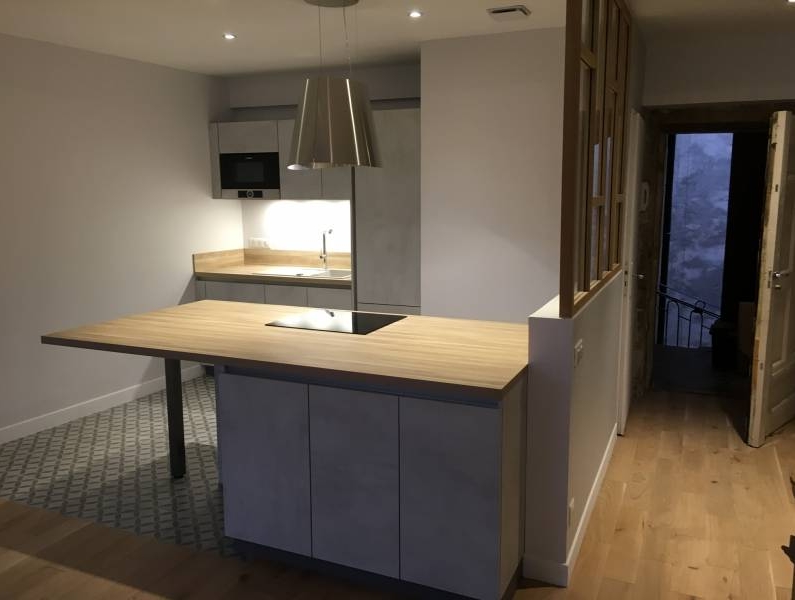 Cuisine claire et bois à lyon