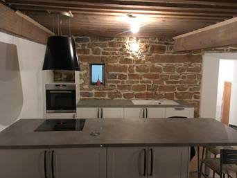 ilot central avec plaque de cuisson à lyon 8