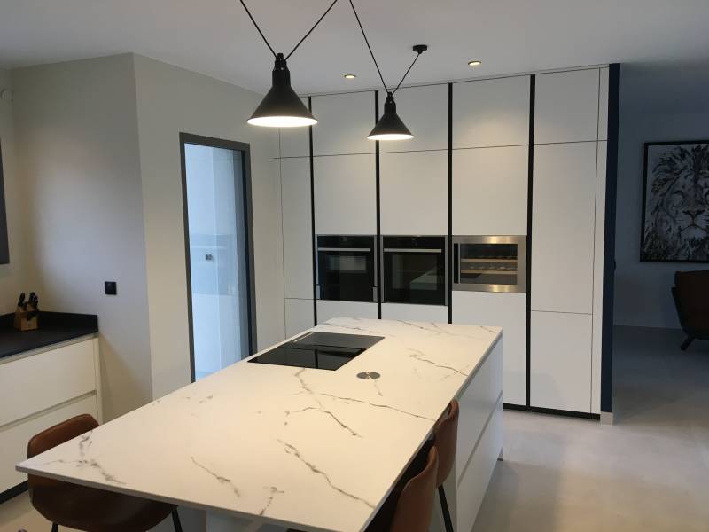 Recherche cuisiniste sathonay camp