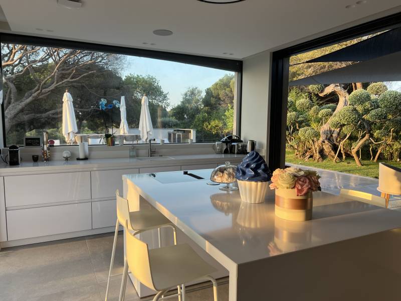 Fenix noir à Ecully