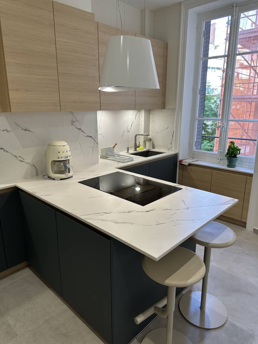 Installation cuisine équipée avec dekton à irigny