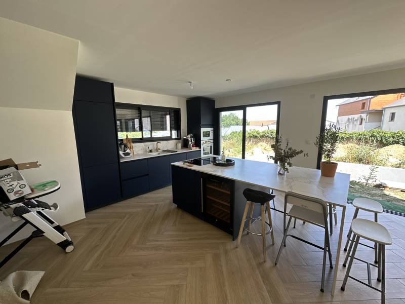 Installation par votre cuisiniste à pierre benite