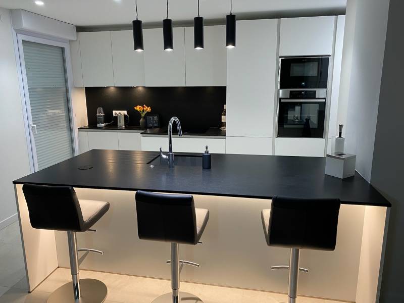 Cuisiniste design a corbas 